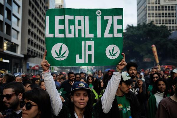 Brasil se convierte en el mayor país que despenaliza la marihuana - ADN Digital