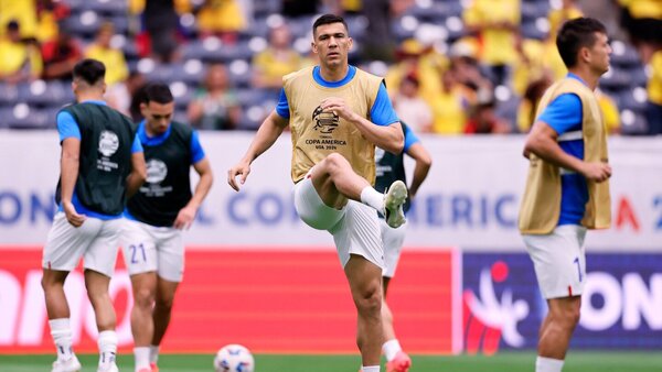 Fabián Balbuena y la cita con Brasil: Dentro de la cancha es 11 contra 11