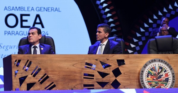 Peña cruza a Almagro por el aborto y se inclina por frenar la resolución sobre derechos humanos