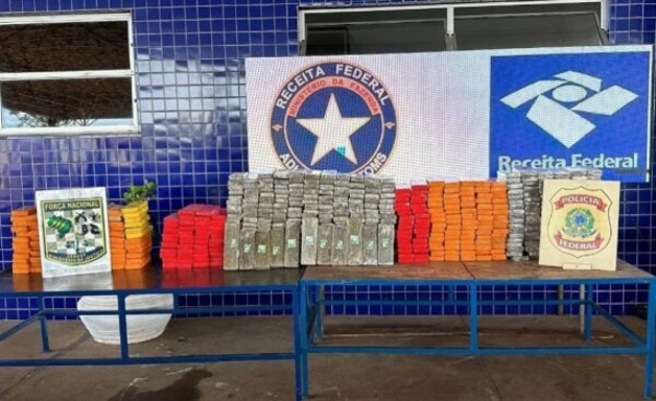 Furgón atropelló control aduanero con 455 kilos de marihuana
