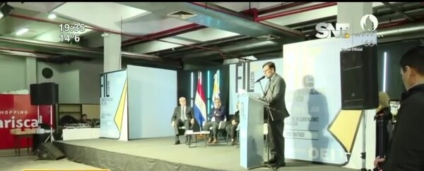 Se inicia la Feria Internacional del Libro - SNT