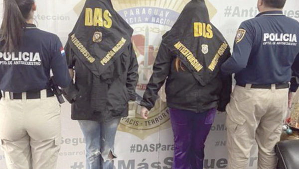 Madre e hija inventaron contagio sexual para extorsionar