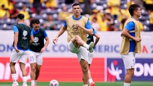 Fabián Balbuena y la cita con Brasil: Dentro de la cancha es 11 contra 11