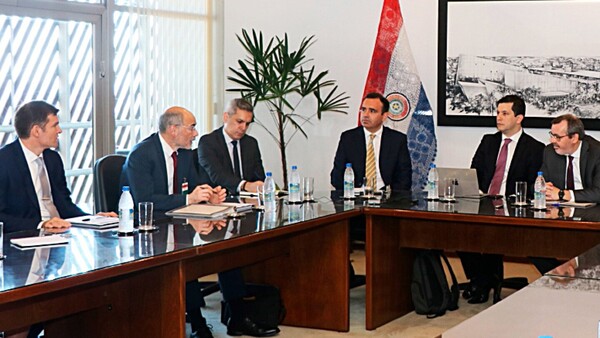 FMI otorga USD 100 millones al país tras cumplir acuerdo