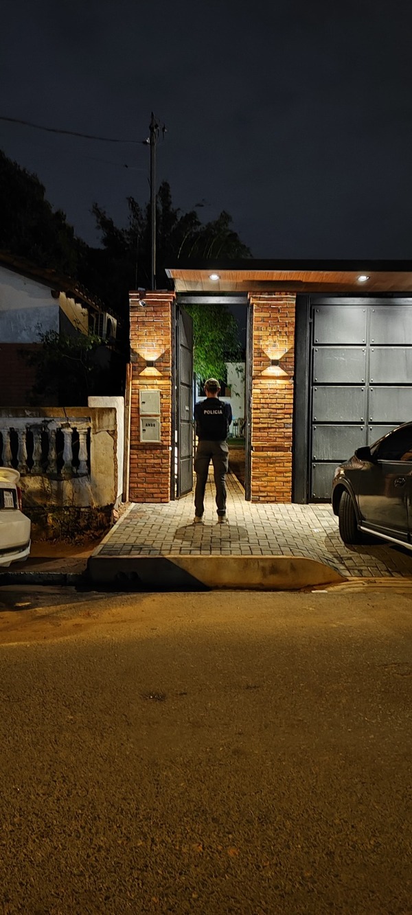 Logran capturar a prófugo presuntamente ligado a megacarga de cocaína - Megacadena - Diario Digital