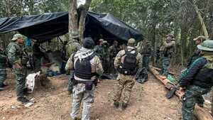 Video: Senad destruye campamento narco ligado a Macho en Canindeyú