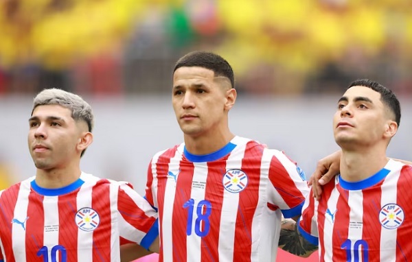 Paraguay se juega la permanencia ante Brasil en la Copa América