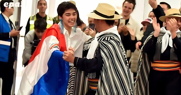 ¡Llegó Aye Alfonso! El triunfal regreso de la paraguaya que conquistó España