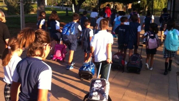 HORARIO DE VERANO: los alumnos entrarían una hora más tarde