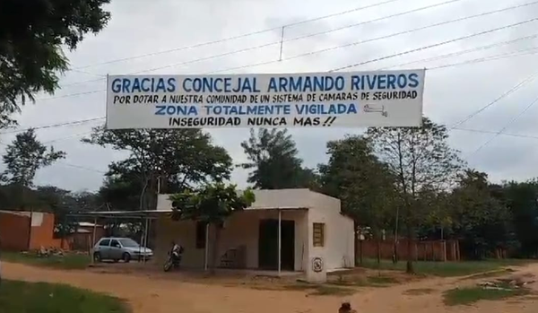 Concejal Armando Riveros dona cámaras de seguridad a vecinos del Barrio Chino - Noticiero Paraguay