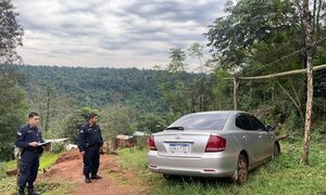 Recuperan vehículo denunciado como robado