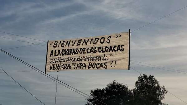 Mariano Roque Alonso es “la ciudad de las cloacas” y vecinos repudian inacción municipal - Nacionales - ABC Color