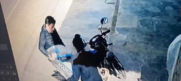 Robo de bolsas de cemento en ferretería de Concepción.
