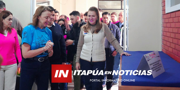 UNAE ENTREGÓ DONACIONES DE LA “CORRECAMINATA SOLIDARIA” AL HRE - Itapúa Noticias