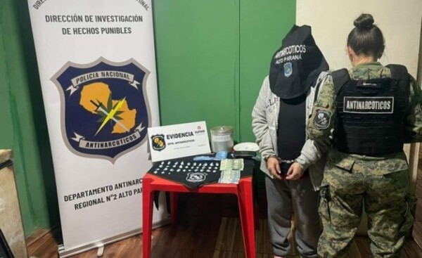 Procesan a una mujer por tenencia y comercialización de estupefaciente