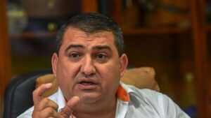 Fiscalía imputa al intendente de Encarnación por delitos ambientales