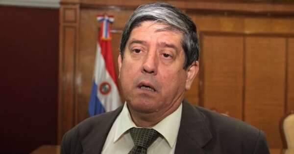 La Nación / Pedido de prórroga de mandato es inaplicable