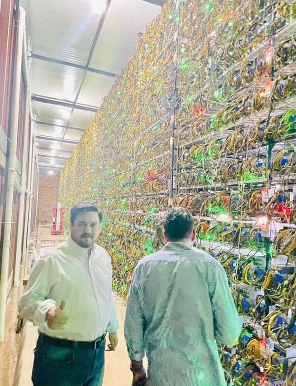 Medida del gobierno ahuyenta inversiones, advierte senador - Economía - ABC Color