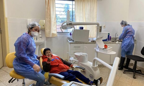 USF La Candelaria estrena silla odontológica con primeras consultas odontológicas