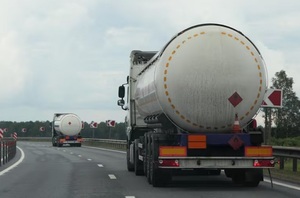 Investigación revela venta irregular de registros de transporte en Dinatran