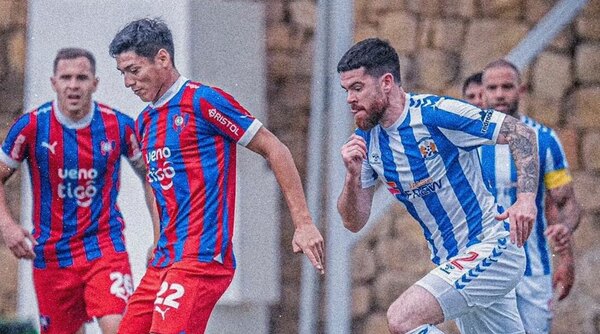Versus / Cerro gana un amistoso internacional con gol de uno de los "refuerzos"