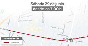 Diario HOY | Cerrado un largo tramo de la Avda. España por desfile colegial