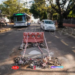 ESSAP BUSCA REEMPLAZAR TAPAS DE ALCANTARILLADO DE HIERRO POR PLÁSTICO RECICLADO. - TVS