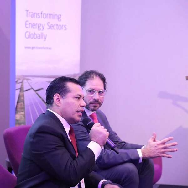 Presidente de ANDE subió tarifas para las criptomineras y viajó a Panamá - Economía - ABC Color