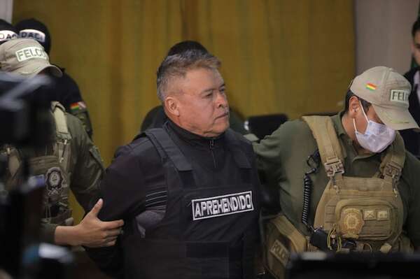 Bolivia: trasladan a excomandante de Ejército a prisión por “intento de golpe” - Mundo - ABC Color