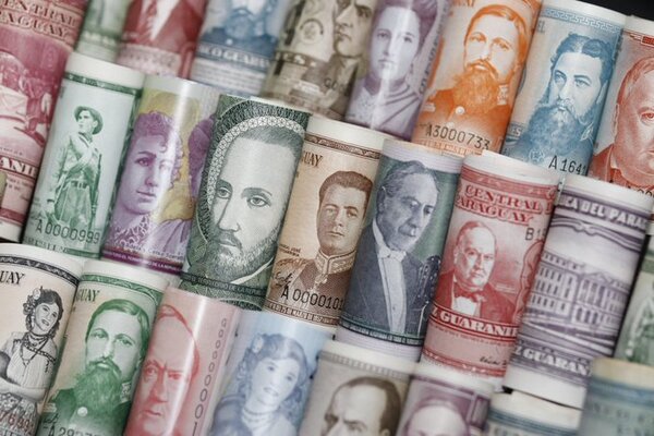 ¿Cuáles son las medidas de seguridad y características para identificar billetes auténticos? - MarketData