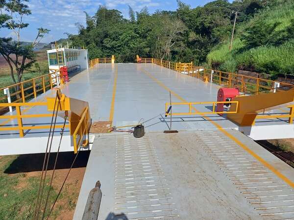 Ultiman los detalles para habilitar servicio de balsa entre Irala y Puerto Libertad - ABC en el Este - ABC Color