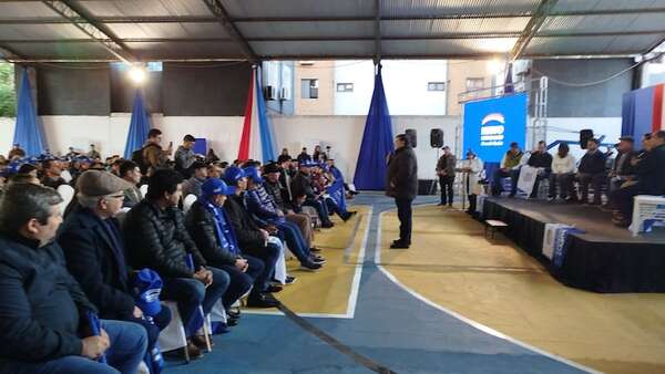 Presentan el movimiento Nuevo Liberalismo en Encarnación - Política - ABC Color
