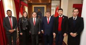 La Nación / HC suma fuerzas
