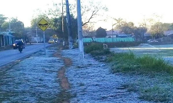 Escarchas en varios puntos del país - Noticias Paraguay