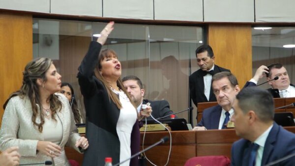 Ala dura toma riendas del Congreso mientras se opaca la voz disidente