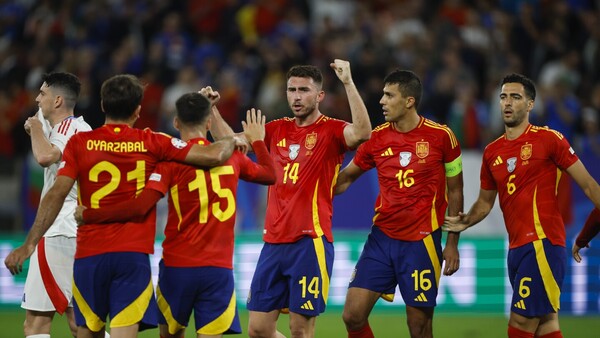 Inglaterra y España ante dos sorpresas