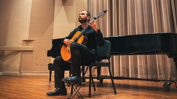 Rubén Portillo, el guitarrista clásico paraguayo que se abre paso en EEUU