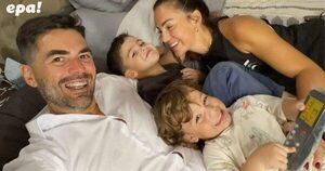 Maga Páez sorprende al “rey de la casa” con un inesperado regalo