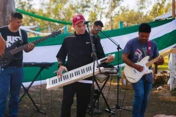 ¡El grupo cumbiero de San Pedro que vuelve al ruedo musical!