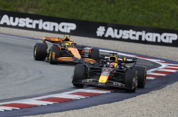 Versus / Russell triunfó en Austria, Verstappen quedó quinto y Norris abondonó