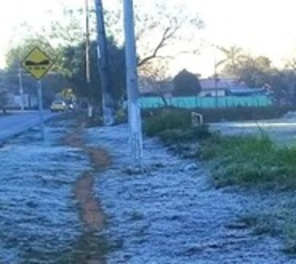 Escarchas en varios puntos del país - Paraguay.com
