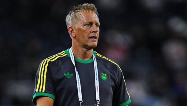 Versus / DT de Jamaica renuncia tras eliminación en Copa América