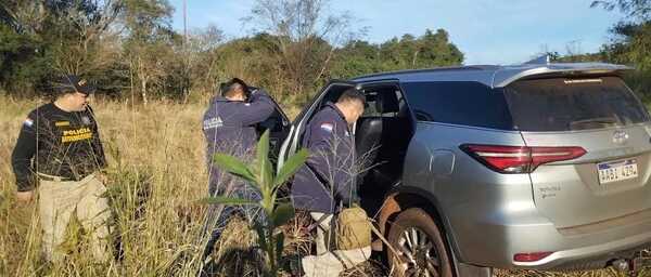 Agentes de Automotores recuperan en Minga Guazú camioneta robada de Foz - La Clave