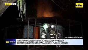 Video: Incendio presuntamente intencional consumió una vivienda precaria   - ABC Noticias - ABC Color