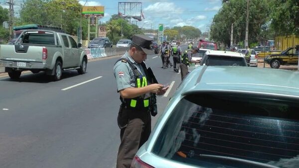 Caminera intensificará controles para verificar habilitación vehicular - El Independiente