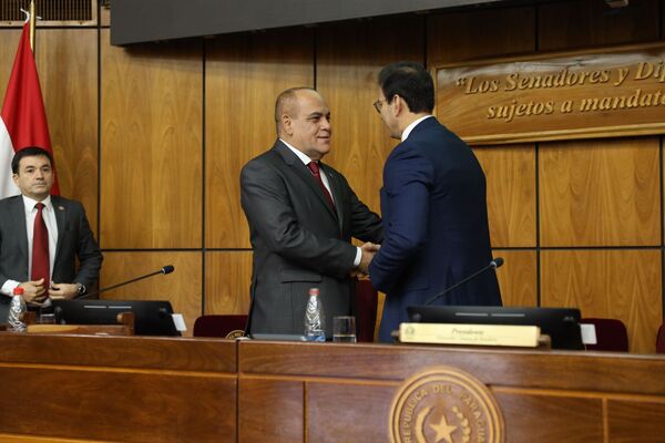 Basilio Núñez asumió la presidencia del Congreso: “Voy a trabajar por el país”