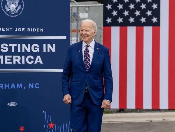 Carrera contrarreloj en EE.UU.: Joe Biden busca mantenerse en la contienda · Radio Monumental 1080 AM
