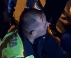 GOLPEARON A JEFE POLICIAL QUE SUPUESTAMENTE ESTABA BORRACHO