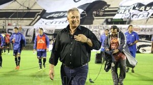 Versus / Olimpia recuerda con emoción el cumpleaños de la leyenda, Éver Hugo Almeida