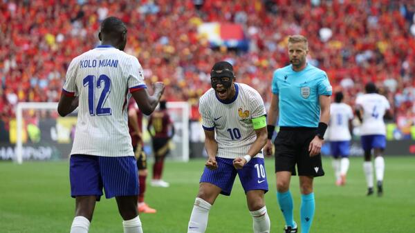 Francia se mete en los cuartos de final